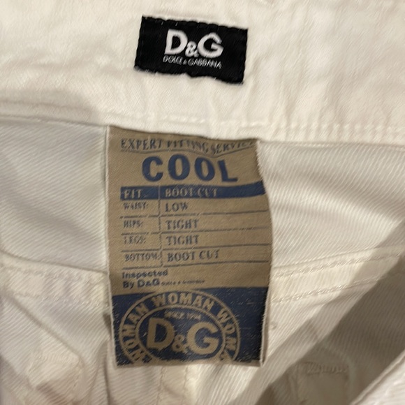 Dolce & Gabbana white distressed jeans in size 25 - Picture 2 of 6